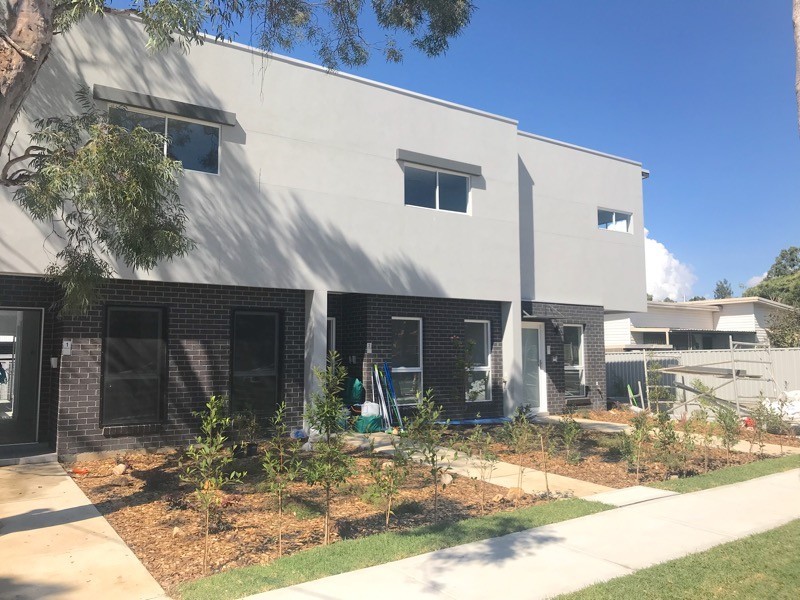 207 Targo Rd, Girraween NSW 2145