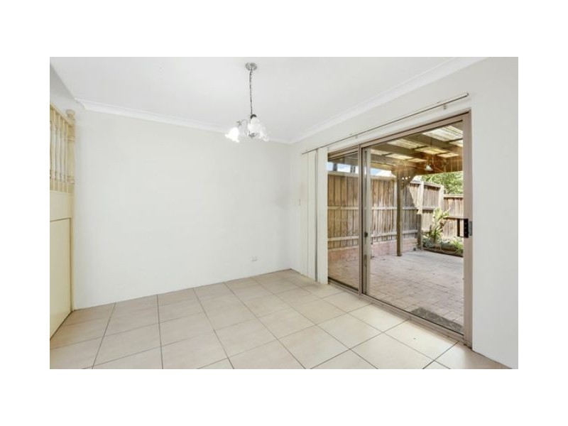 169 Walkers St, Quakers Hill NSW 2763