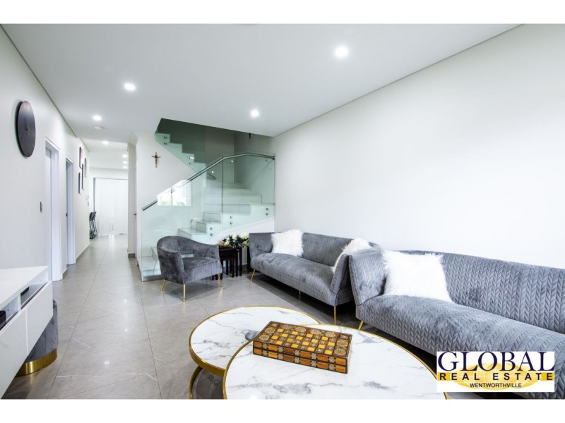 98 Boronia St, South Wentworthville NSW 2145