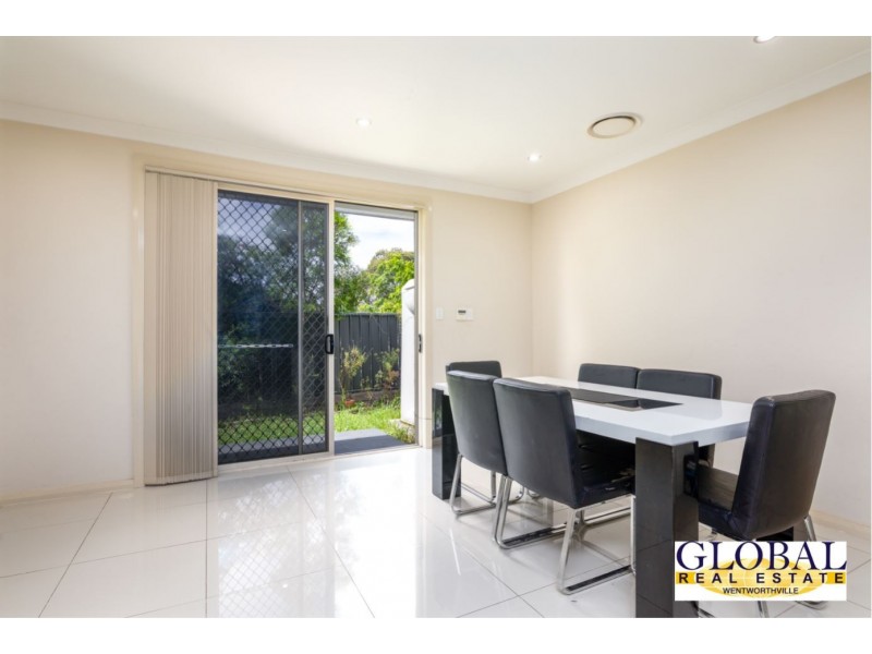 8/25 Tungarra Rd, Girraween NSW 2145