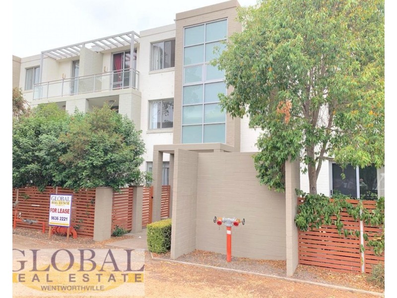 1-11 Lydbrooke St, Westmead NSW 2145