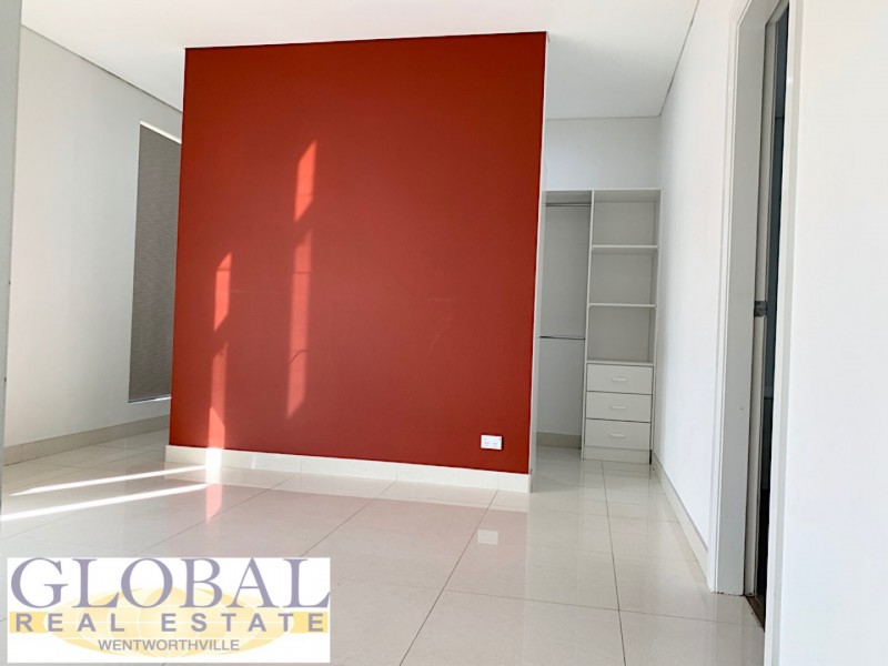 2 Tom Scanlone Cl, Kellyville NSW 2155