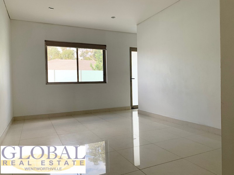 2 Tom Scanlone Cl, Kellyville NSW 2155