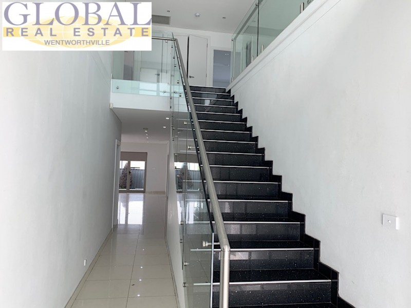 2 Tom Scanlone Cl, Kellyville NSW 2155