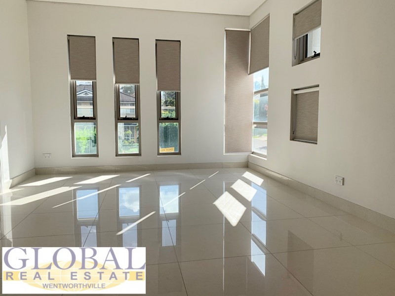 2 Tom Scanlone Cl, Kellyville NSW 2155