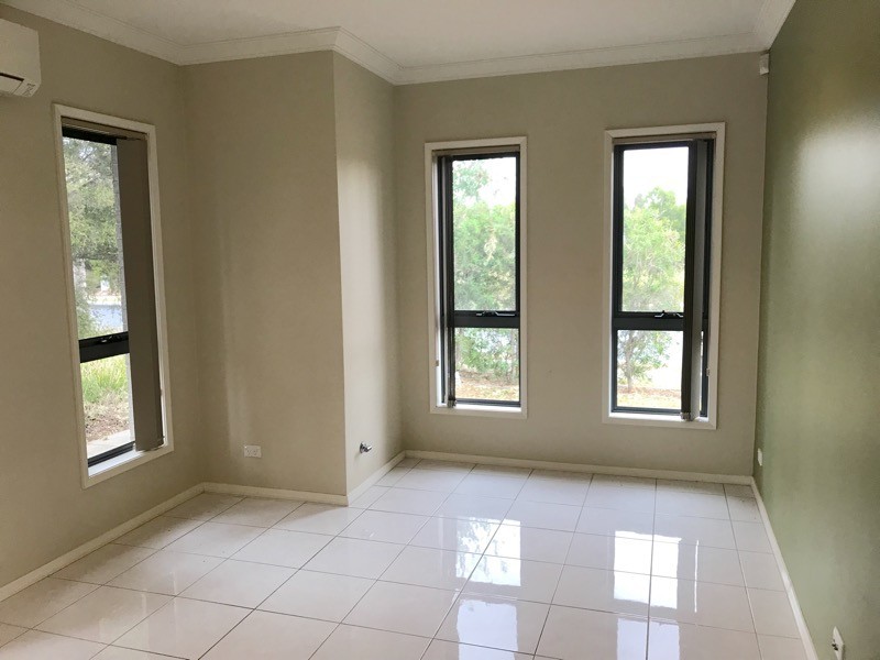 65  Pebble Cr, The Ponds NSW 2769