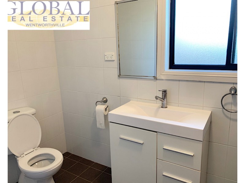 24 Jewelsford Rd, Wentworthville NSW 2145