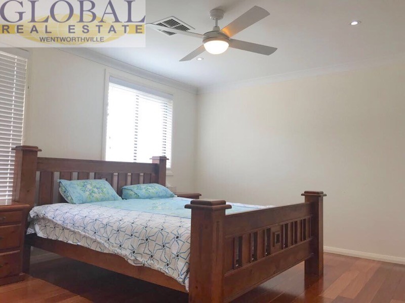 5 Marshall  ave, Ropes Crossing NSW 2760