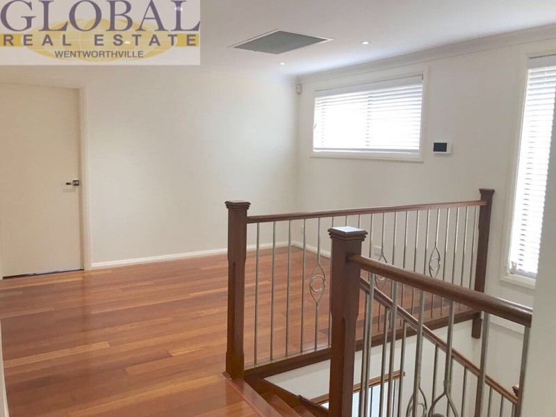 5 Marshall  ave, Ropes Crossing NSW 2760