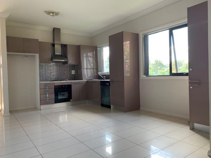 49C  Stapleton St, Wentworthville NSW 2145