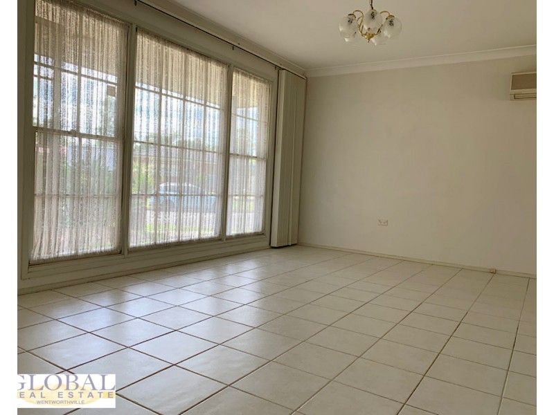 18 Vianney Cr, Toongabbie NSW 2146