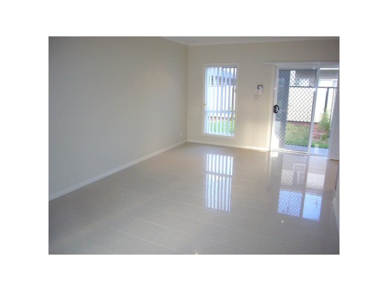 21 Eskdale St, Minchinbury NSW 2770