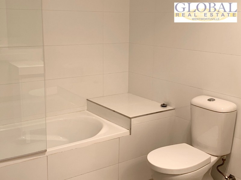 2 Rawson Rd, South Wentworthville NSW 2145