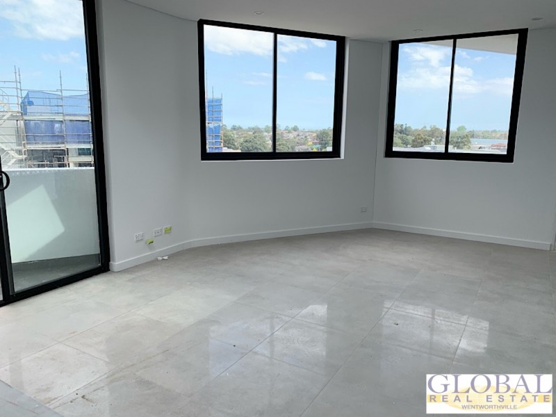 17/2-4 Patricia St, Mays Hill NSW 2145