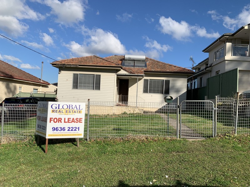 24 Arnett St, Pendle Hill NSW 2145