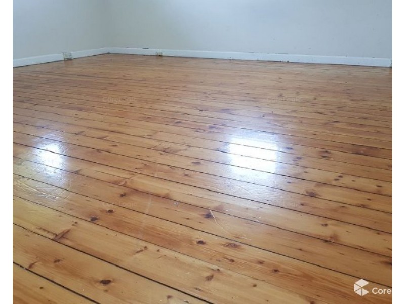 16  Drew St, Westmead NSW 2145