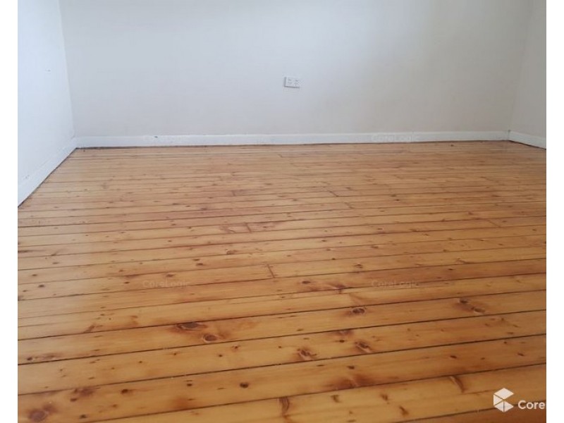 16  Drew St, Westmead NSW 2145