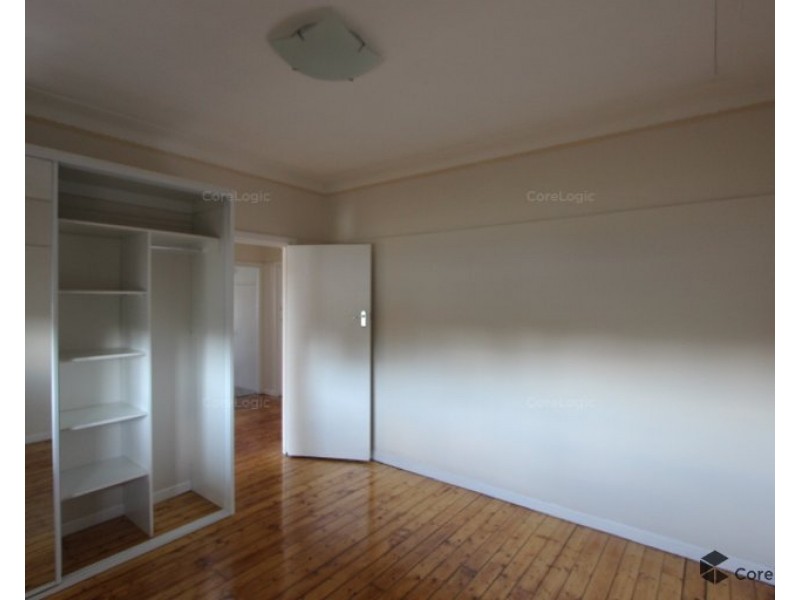 16  Drew St, Westmead NSW 2145