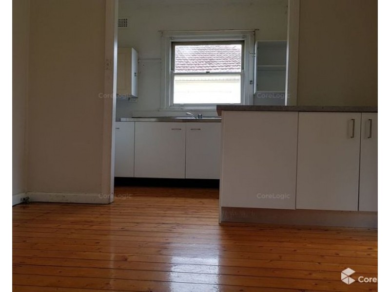 16  Drew St, Westmead NSW 2145