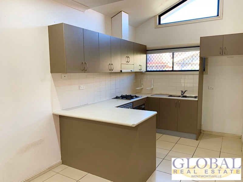 28 Girraween Rd, Girraween NSW 2145