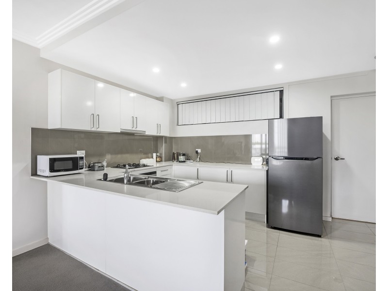 2-4 Belinda Pl, Mays Hill NSW 2145