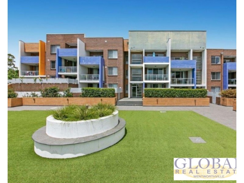29-33 Darcy Rd, Westmead NSW 2145