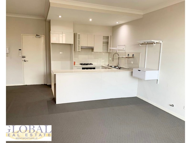 29-33 Darcy Rd, Westmead NSW 2145