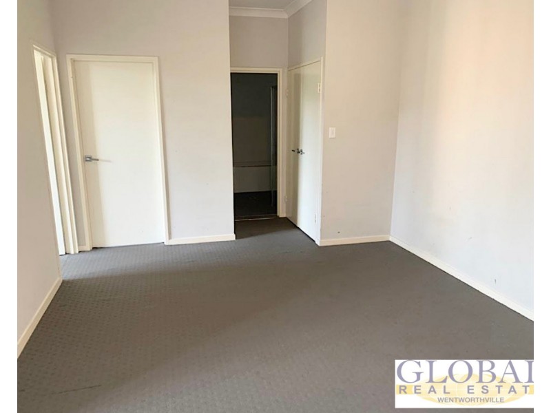 29-33 Darcy Rd, Westmead NSW 2145