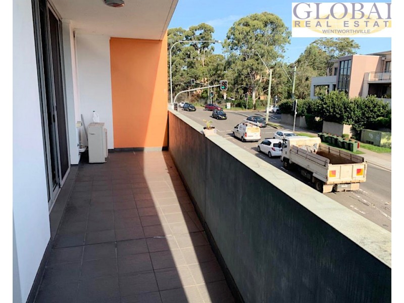 29-33 Darcy Rd, Westmead NSW 2145