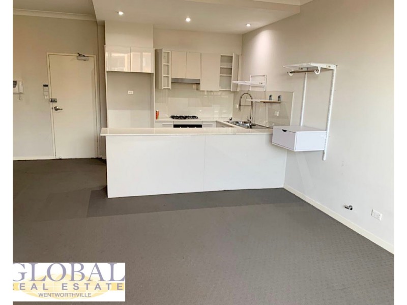 29-33 Darcy Rd, Westmead NSW 2145