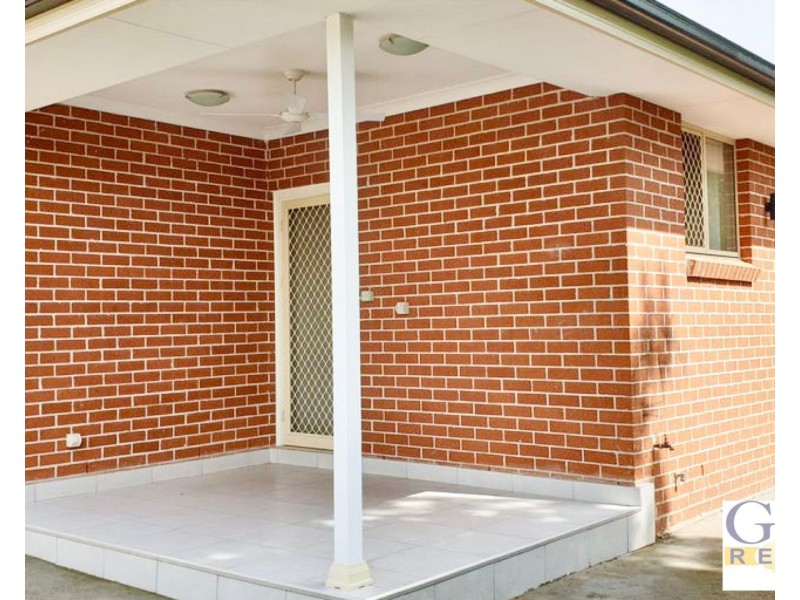 27A Berg St, Blacktown NSW 2148