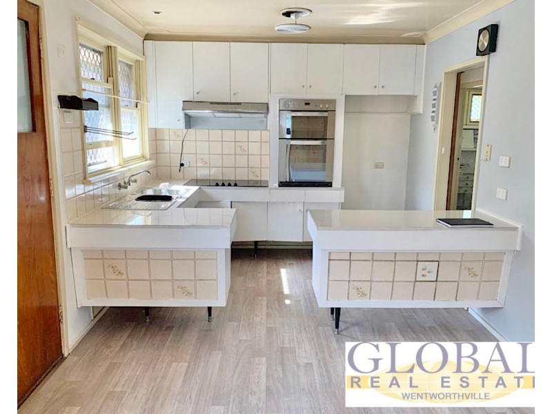 43 Fulton Ave, Wentworthville NSW 2145