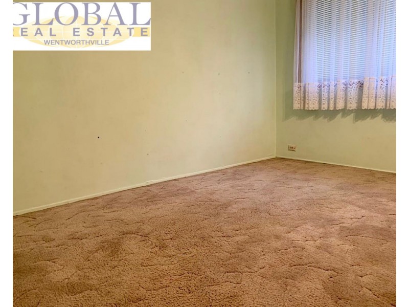 4 Holland Pl, Dundas NSW 2117
