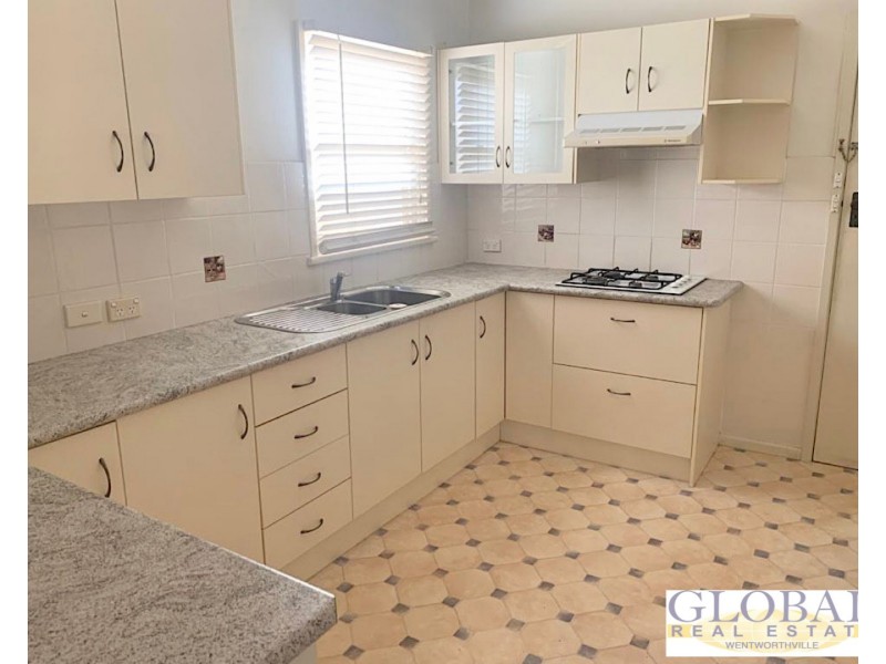 10 Tabooba Street, Constitution Hill NSW 2145