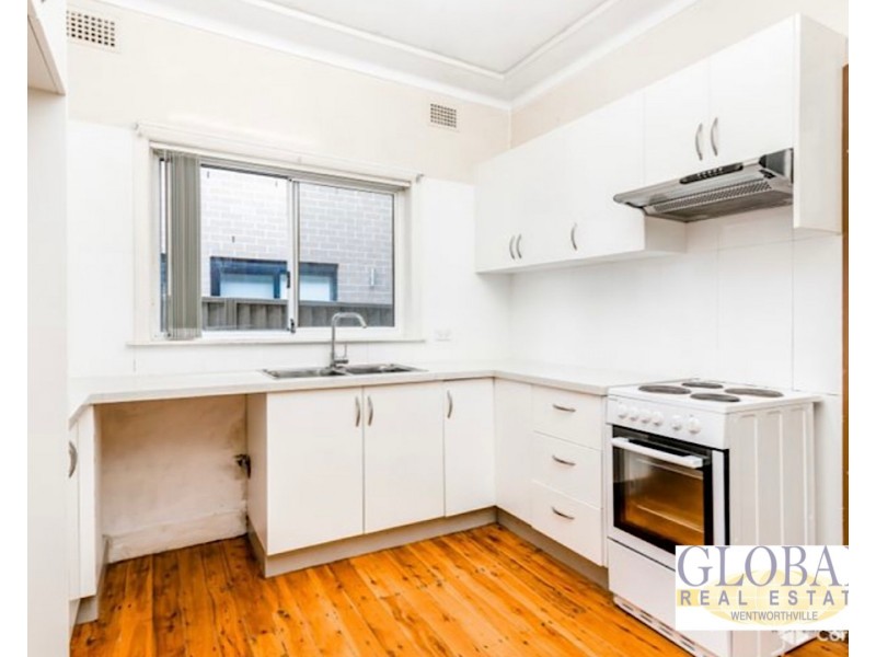 15 Warra St, Wentworthville NSW 2145