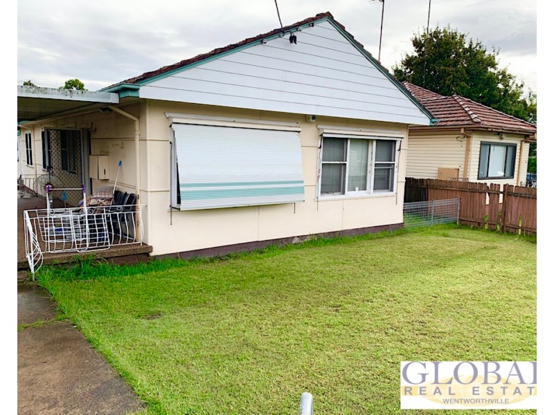 6 Wirralee St, Merrylands NSW 2160