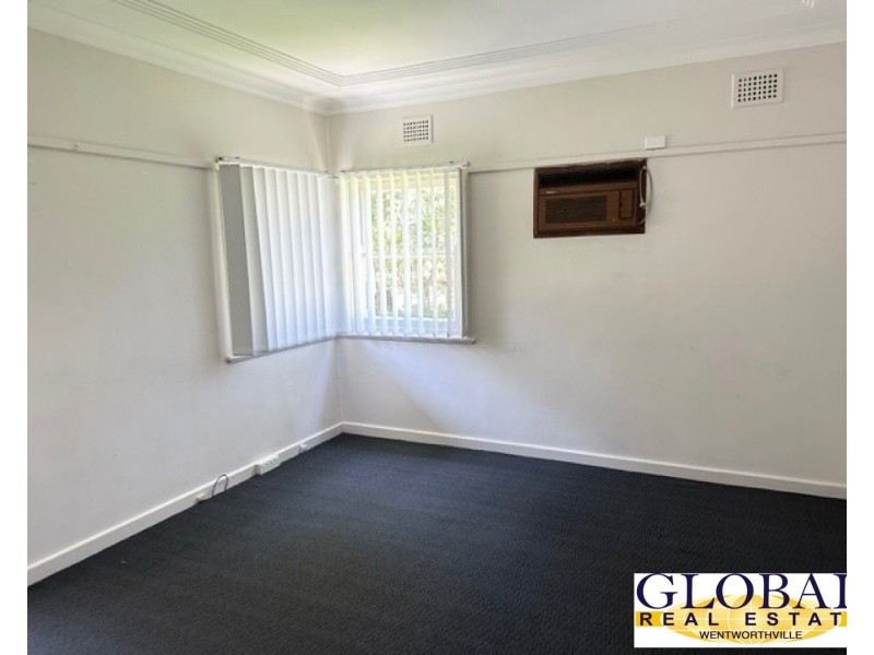 54 Fullagar rd, Wentworthville NSW 2145