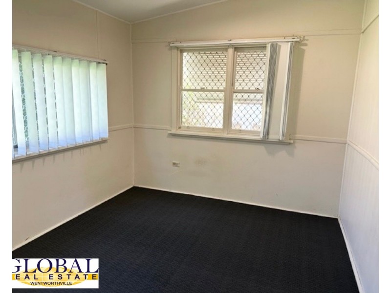 54 Fullagar rd, Wentworthville NSW 2145