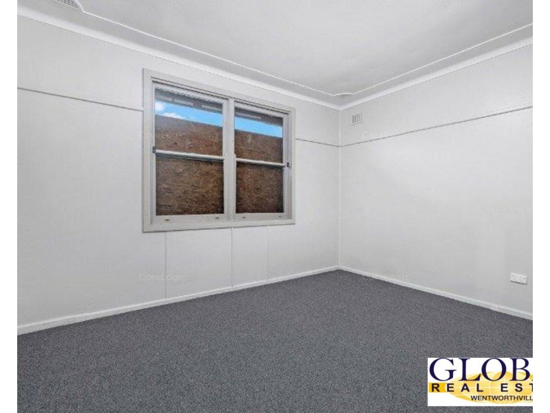 15 Brewer Cr, South Wentworthville NSW 2145