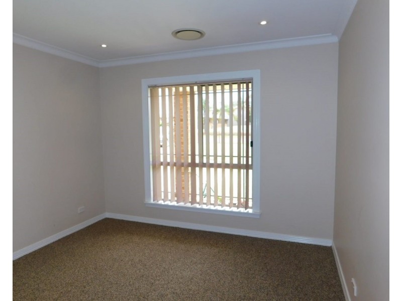 26 Kelly Sy, Austral NSW 2179