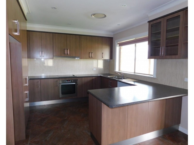 26 Kelly Sy, Austral NSW 2179