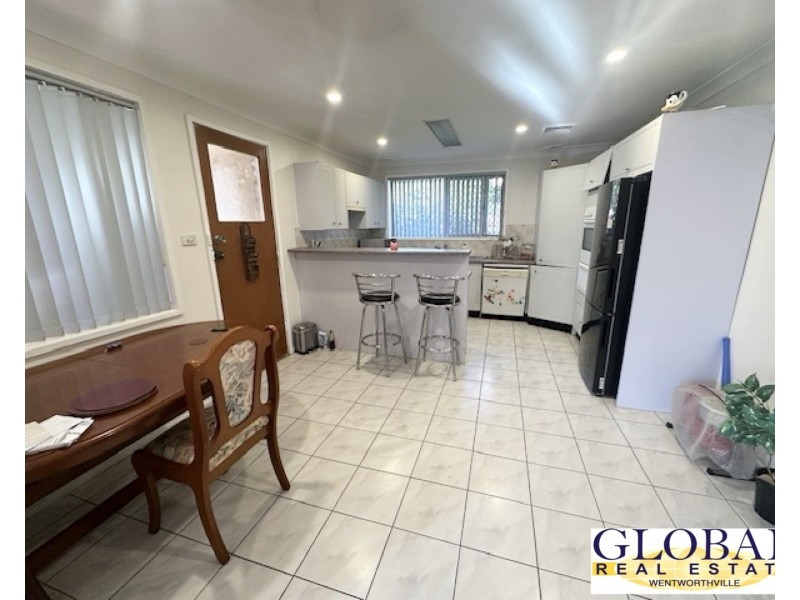 7 Dodson Cr, Winston Hills NSW 2153