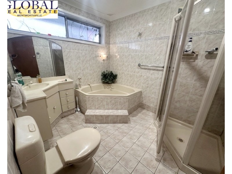 7 Dodson Cr, Winston Hills NSW 2153