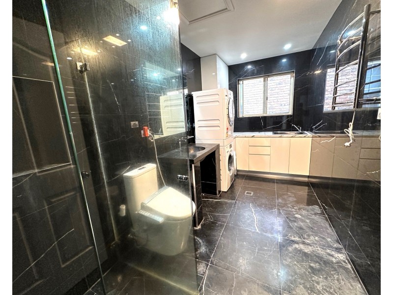 29  Strathalbyn Drive, Oatlands NSW 2117