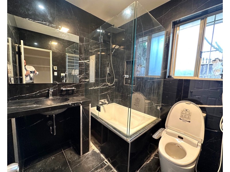 29  Strathalbyn Drive, Oatlands NSW 2117