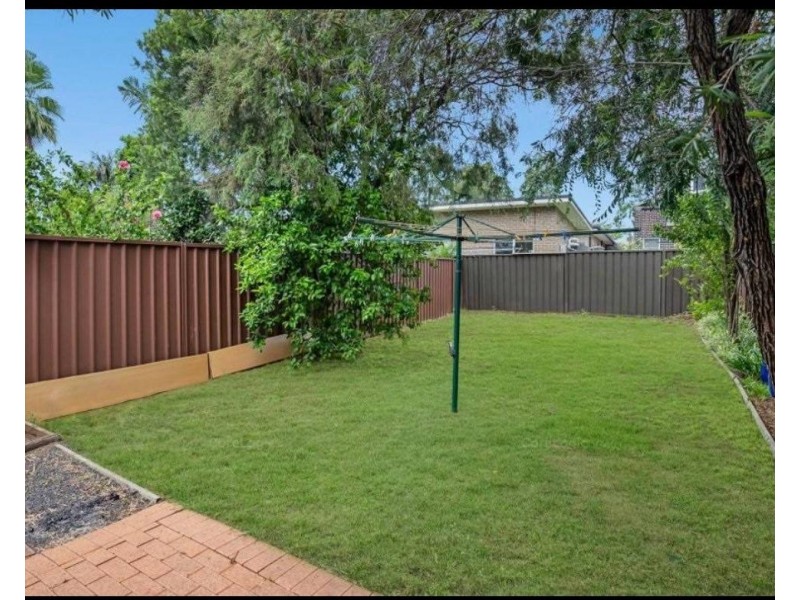 2/22 Oatlands St, Wentworthville NSW 2145