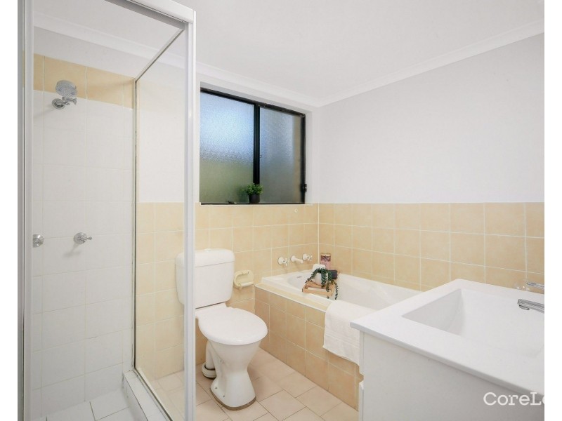 4/142 144 Station St, Wentworthville NSW 2145