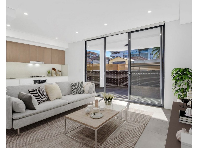 2-4 Patricia St, Mays Hill NSW 2145