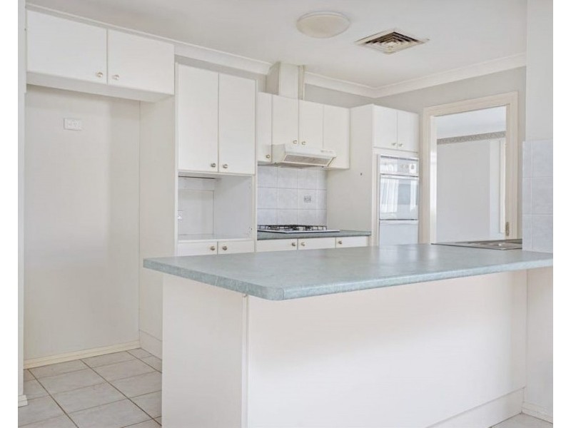 4 Mandarin way, Glenwood NSW 2768