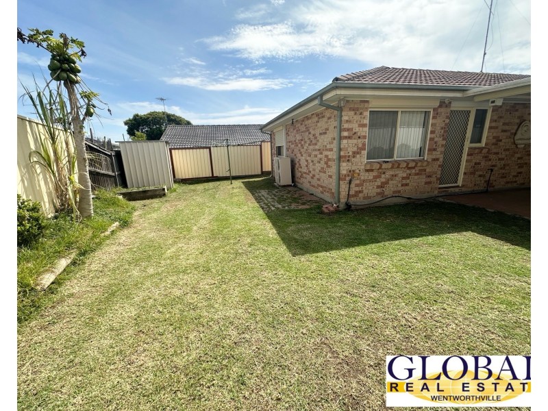 4 Mandarin way, Glenwood NSW 2768